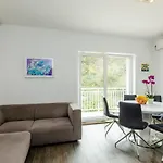 Apartment Lise Mokosica